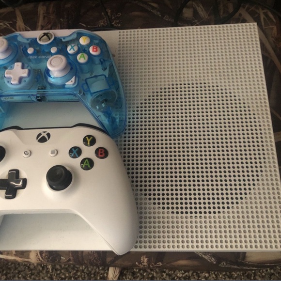 Video Game Collection - Picture 3 of 4